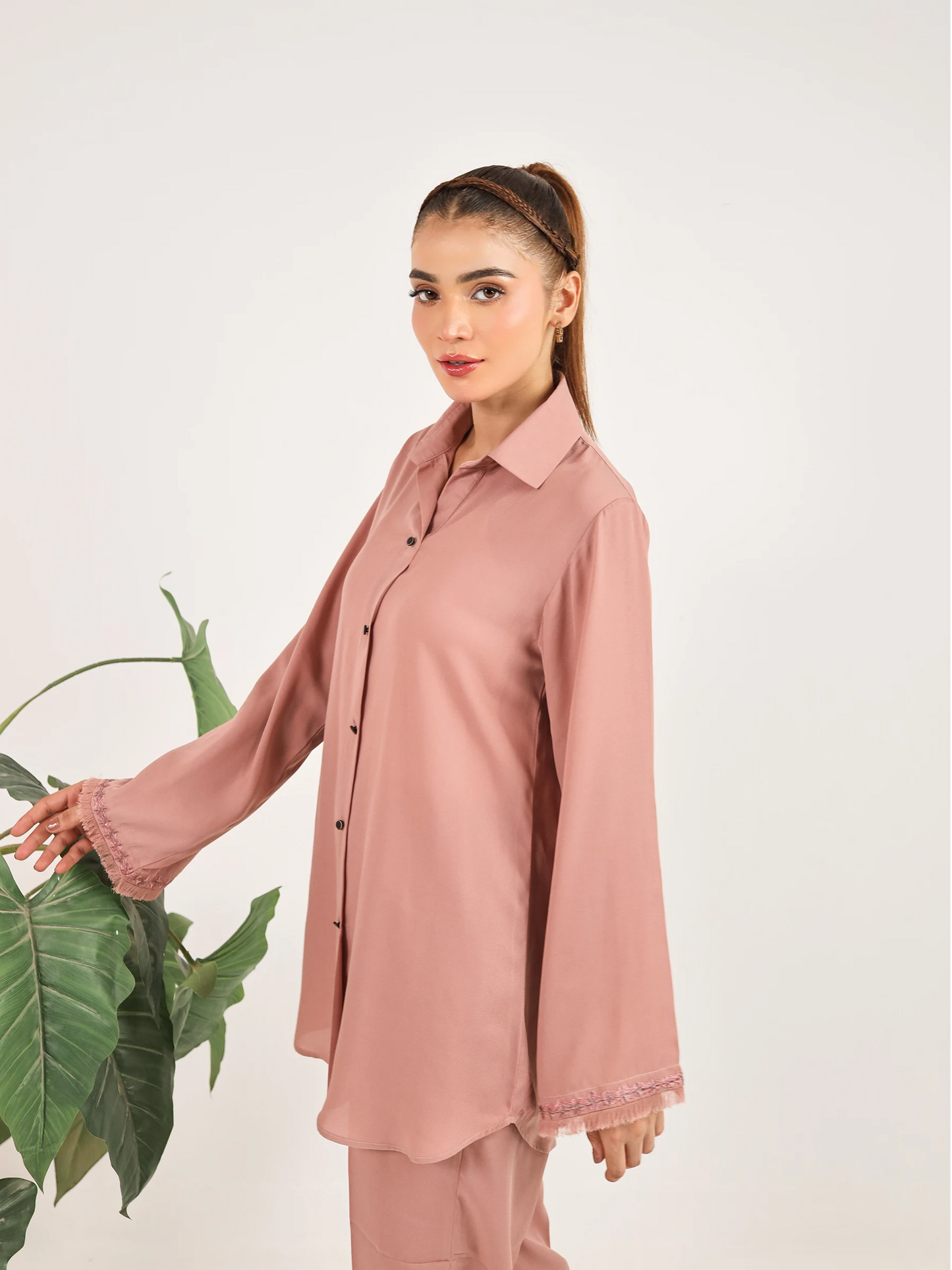 Tea Pink Crepe Embroidered Co-Ord Set